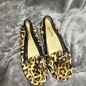 Michael Kors Leopard Print Loafers 
Size 7
